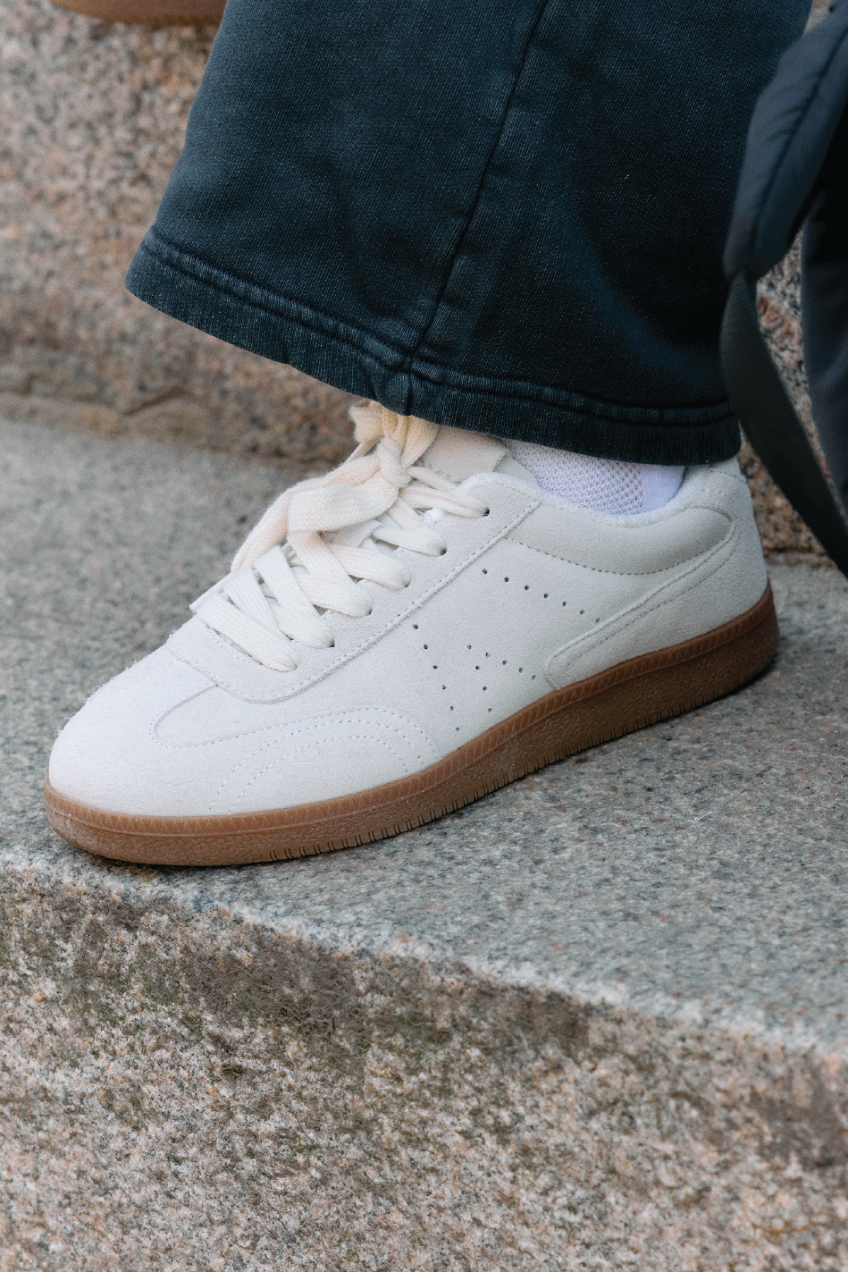 ARKK Essential Line Retrocover | Tofu Retrocover